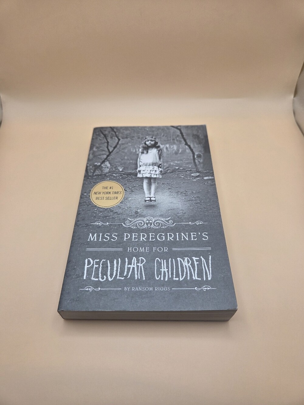 Miss Peregrine’s Home for Peculiar Children by Ransom Riggs (Paperback)